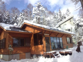 Гостиница Kamoshika Cottage Hakuba, Хакуба